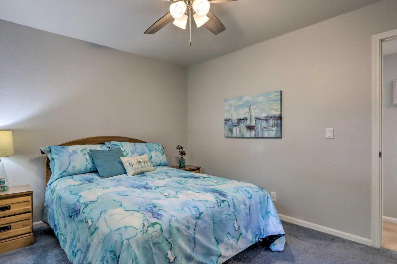 Osage Beach Condo With Pool Access And Lake Views Exteriör bild